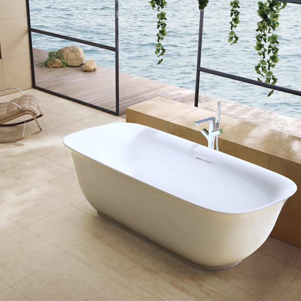 Vinnova, Orion 67" x 31.5" Soaking Bathtub