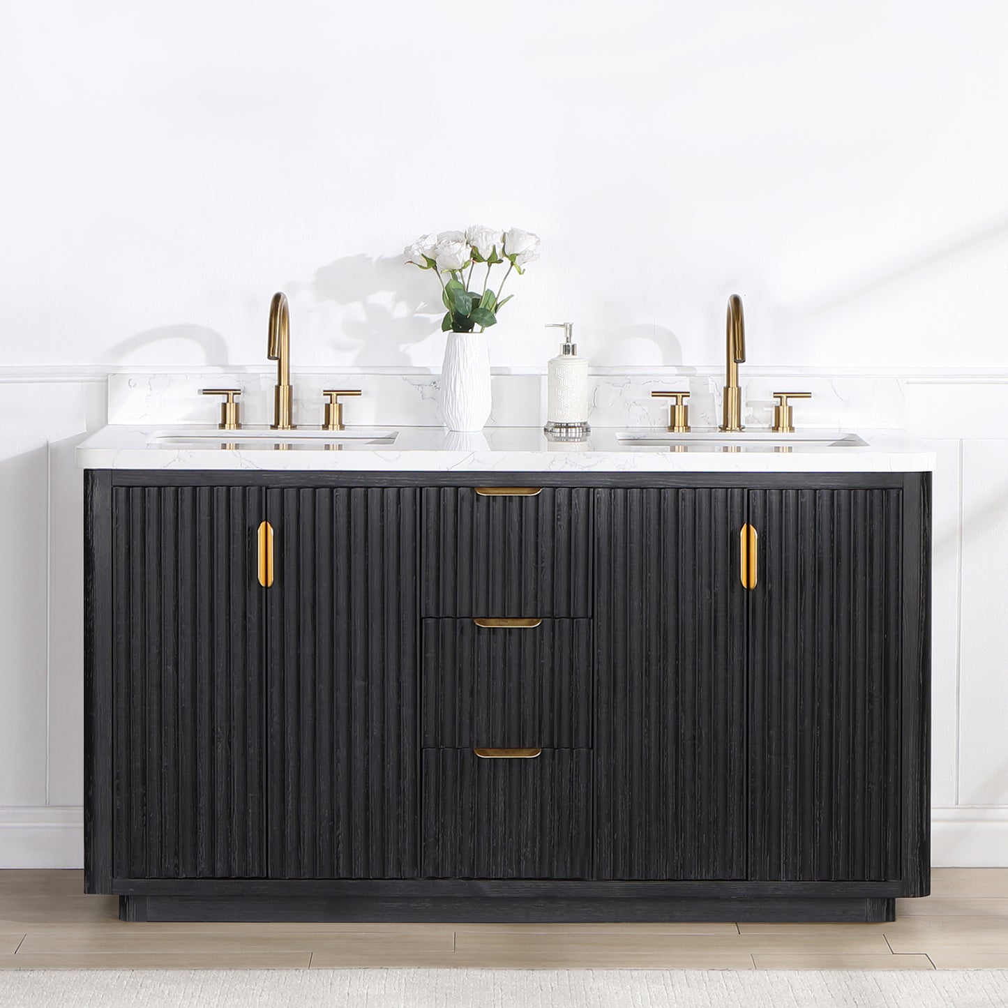 Vinnova, Cádiz 60in. Free-standing Double Bathroom Vanity in Fir Wood Black with Composite top in Lightning White