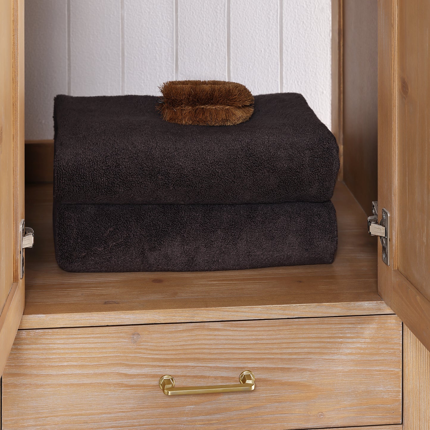 Vinnova, Gela 24" Single Sink Bath Vanity in Fir Wood Brown with Drop-In White Ceramic Basin and Mirror