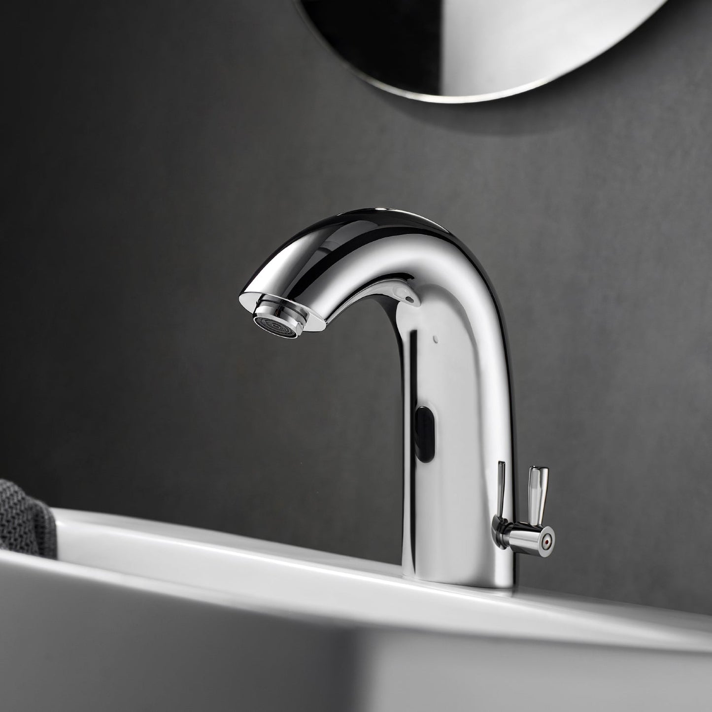 Vinnova, Jumilla Automatic Sensor Touchless Single-Hole Polished Chrome Bathroom Faucet