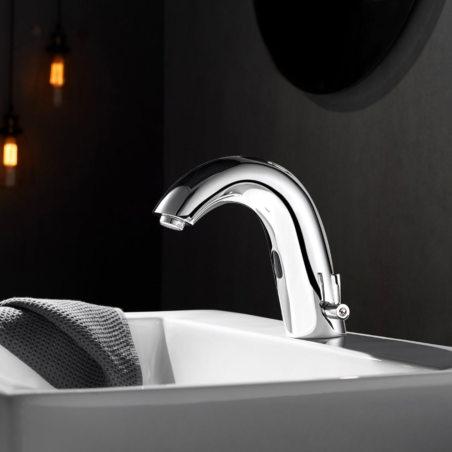 Vinnova, Jumilla Automatic Sensor Touchless Single-Hole Polished Chrome Bathroom Faucet