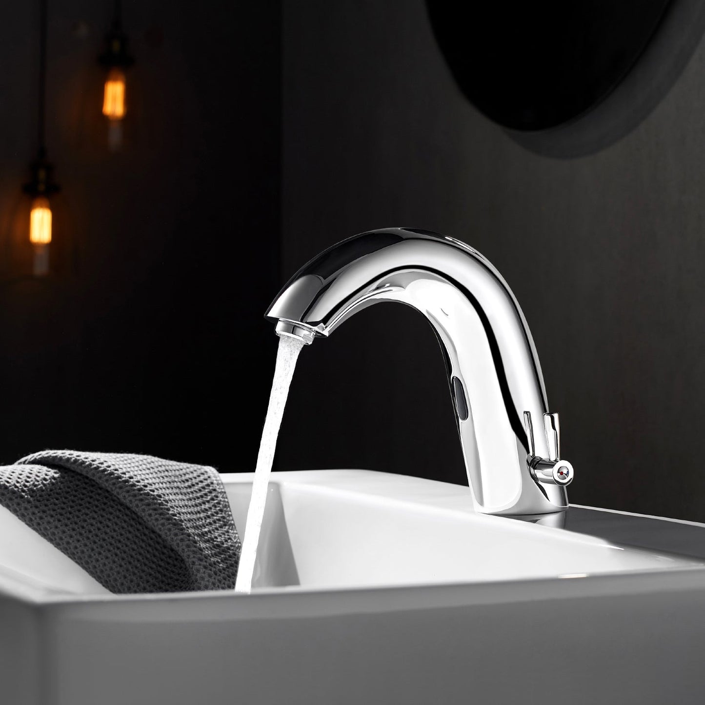 Vinnova, Jumilla Automatic Sensor Touchless Single-Hole Polished Chrome Bathroom Faucet