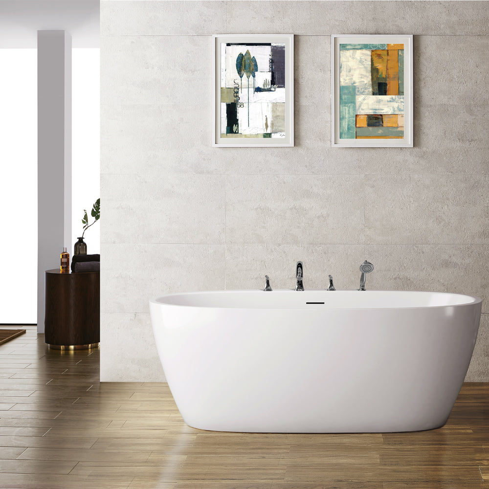 Vinnova, Everly 59" x 31.5" Soaking Bathtub