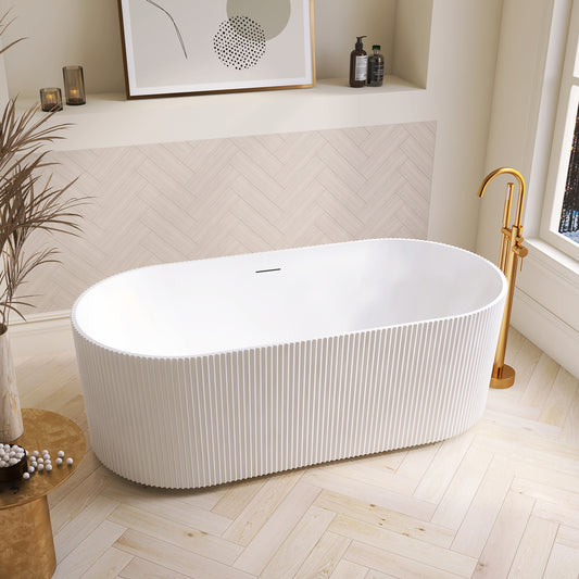 Vinnova, Linyi 59.1" x 31.5" Soaking Bathtub