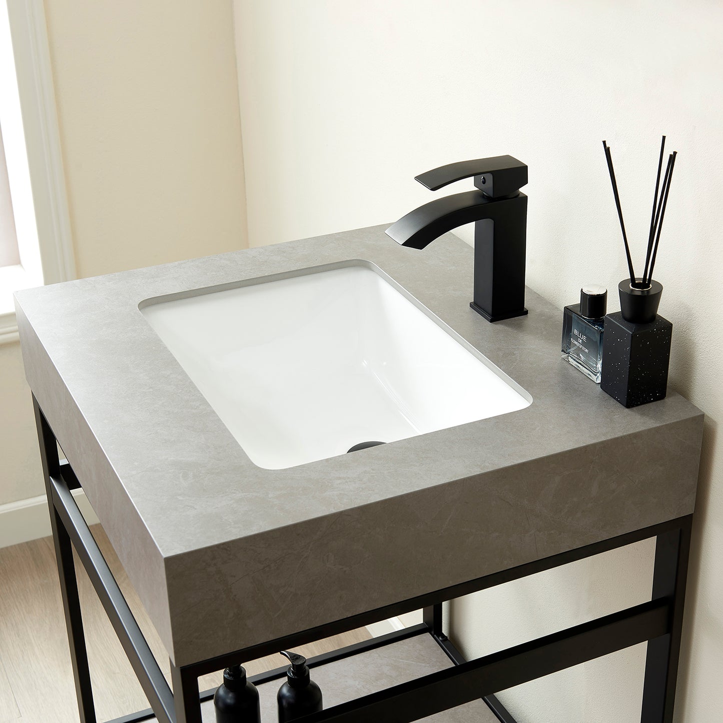 Vinnova, Funes 24" Single Sink Bath Vanity in Matt Black Metal Support with Grey Sintered Stone Top