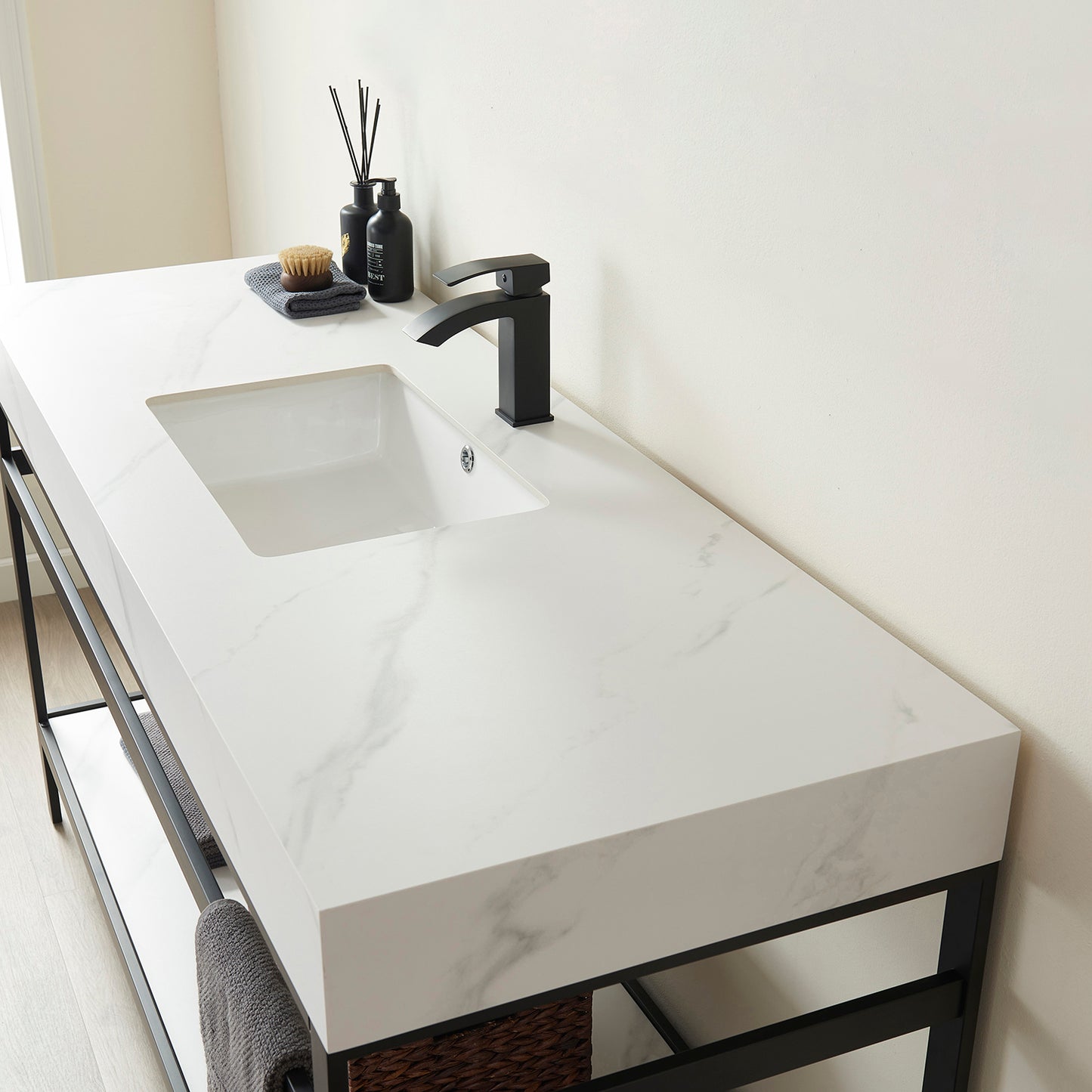 Vinnova, Funes 60" Single Sink Bath Vanity in Matt Black Metal Support with White Sintered Stone Top