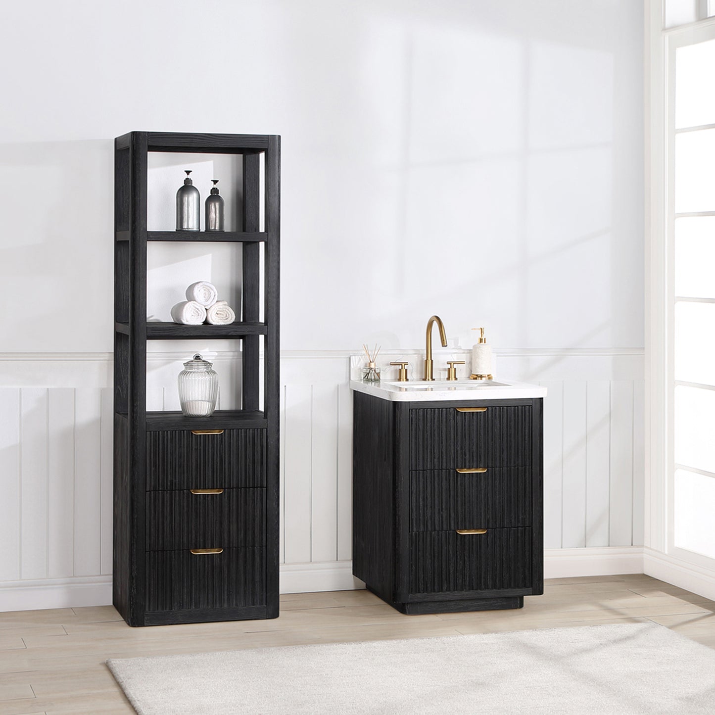 Vinnova, Cádiz 24in. Free-standing Single Bathroom Vanity in Fir Wood Black with Composite top in Lightning White