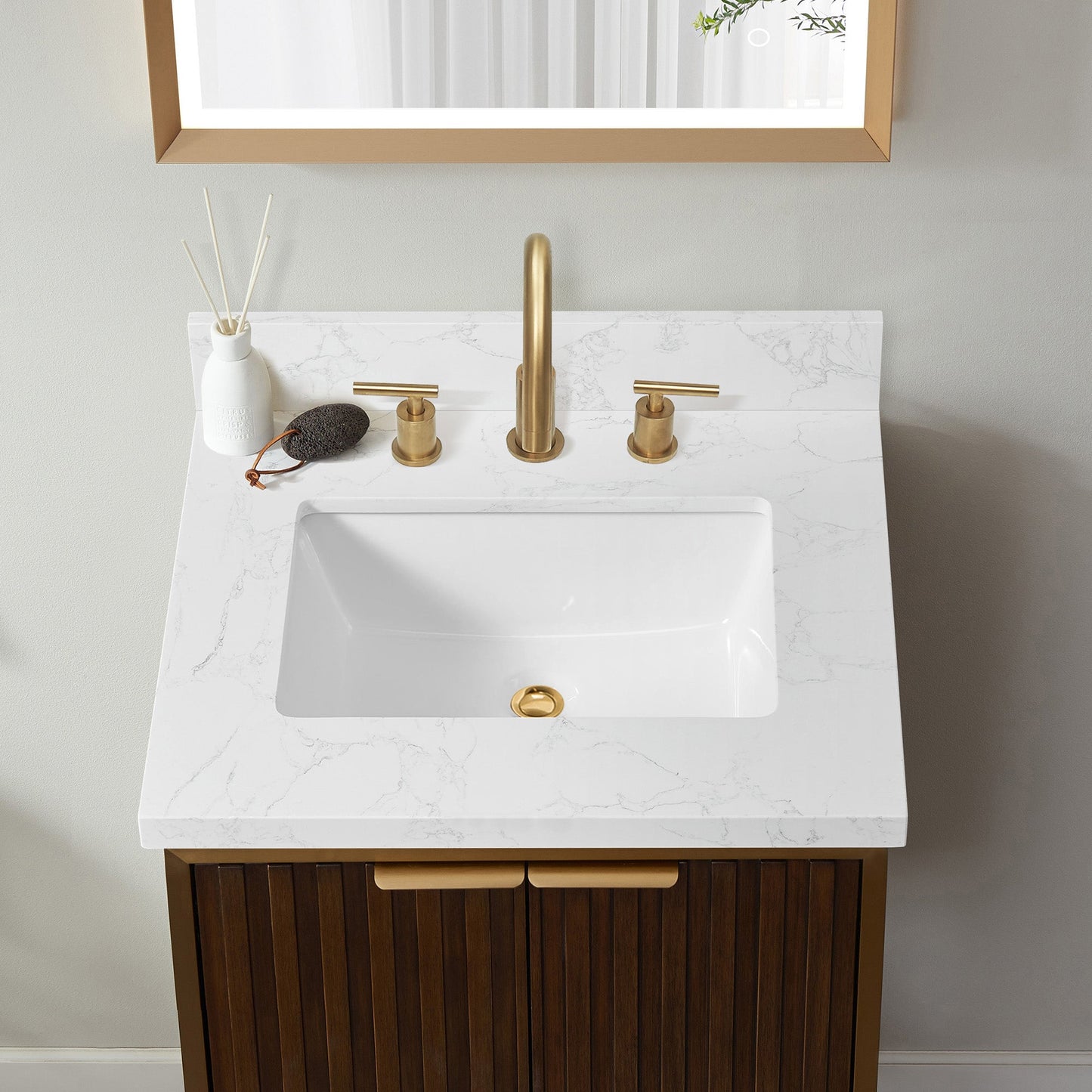 Vinnova, Jaen 25 in. W x 22 in. D Composite Stone Vanity Top in Grain White with White Rectangular Single Sink