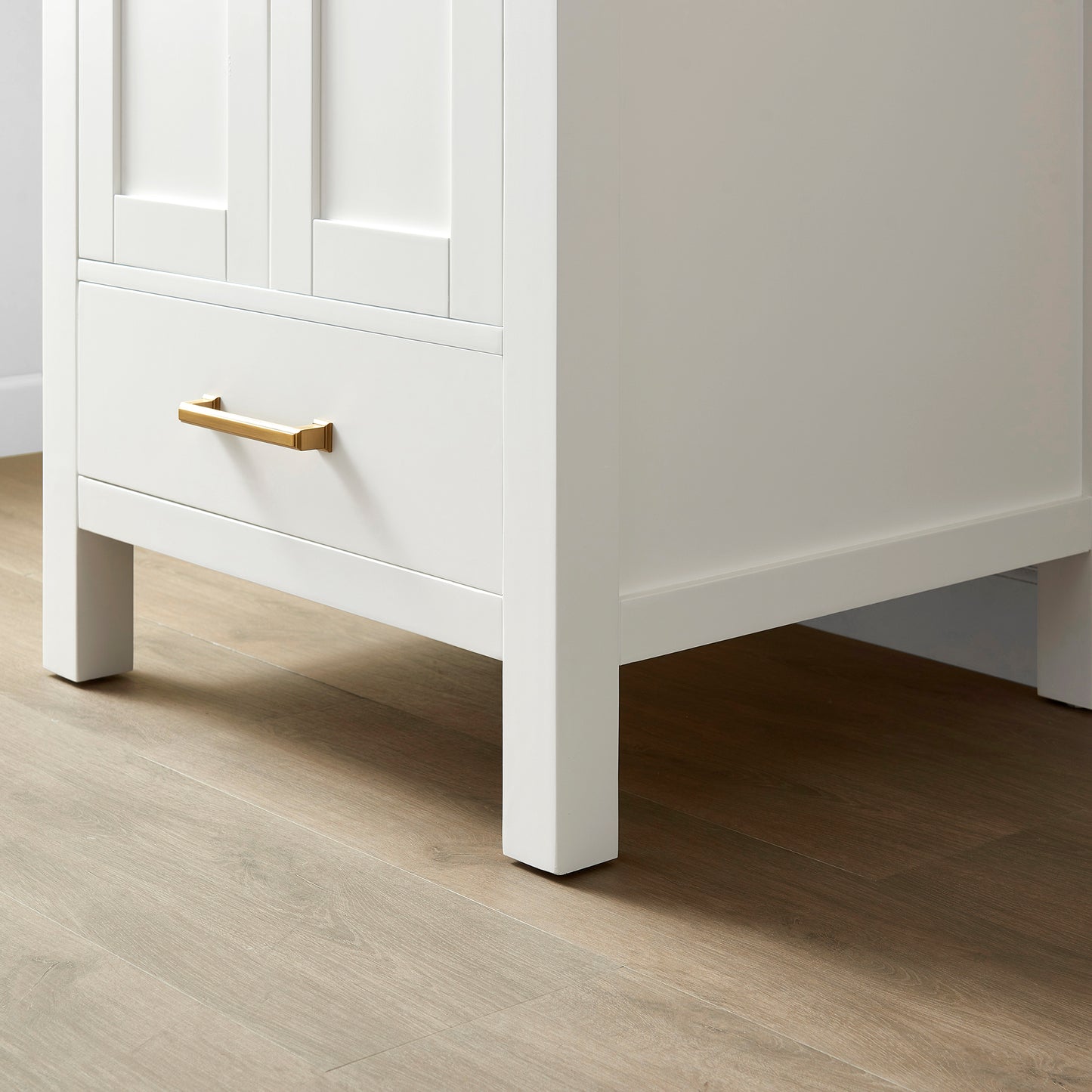 Vinnova, Shannon 24" Single Vanity in White and Composite White Carrara Stone Countertop and Mirror