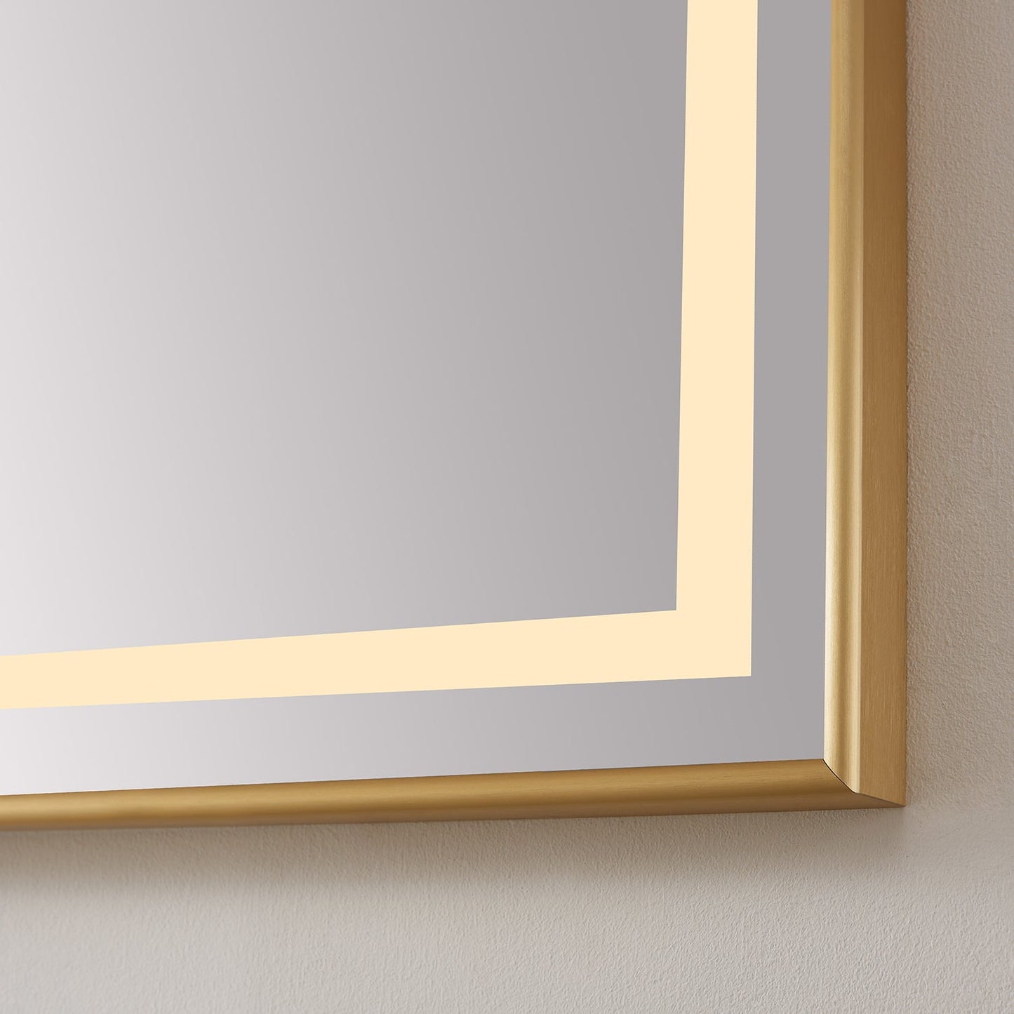 Vinnova, espejo de tocador de baño montado en la pared LED con marco de aluminio rectangular de 36" Teruel en color dorado