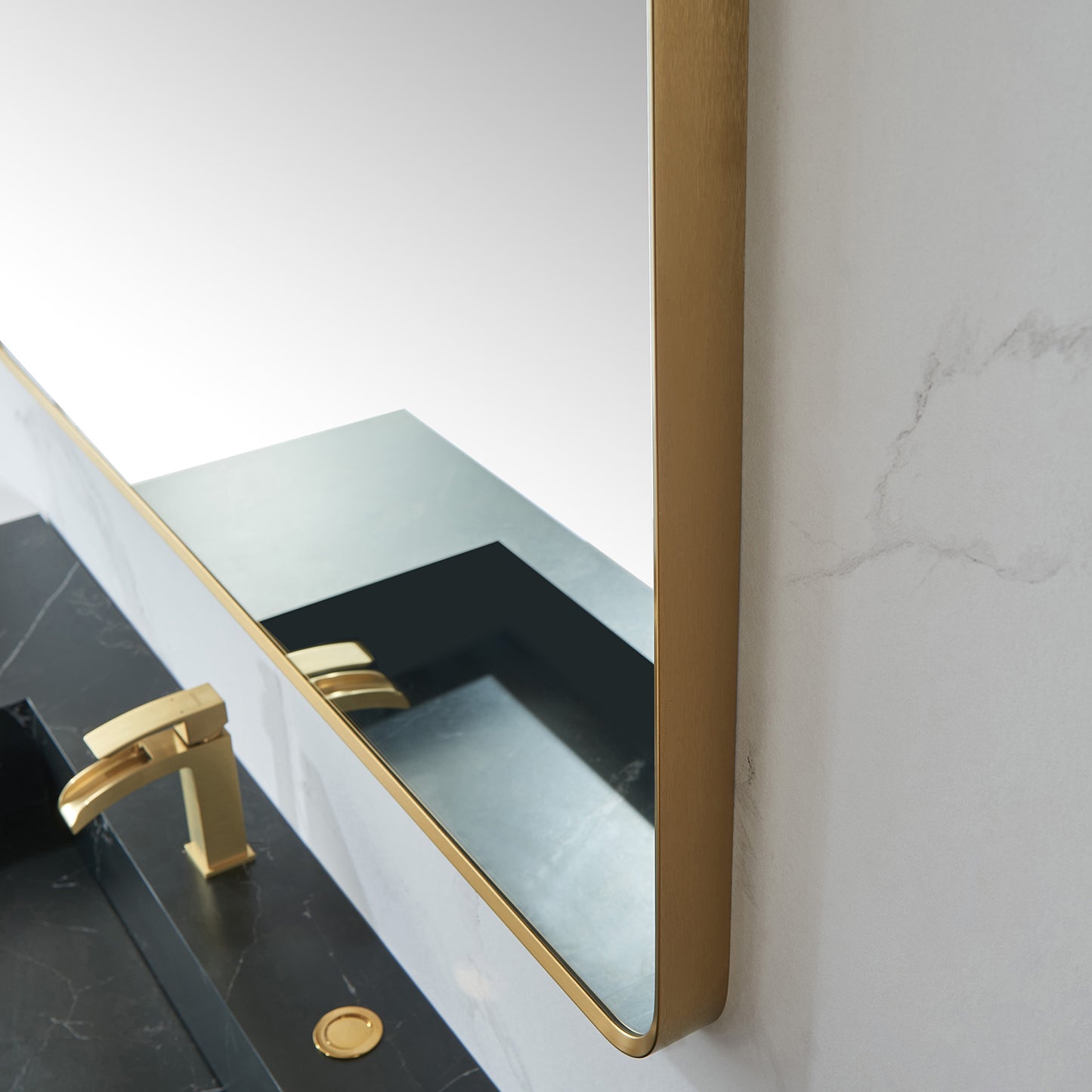 Vinnova, Mutriku 48 in. W x 32 in. H Rectangle Metal Wall Mirror in Brushed Gold