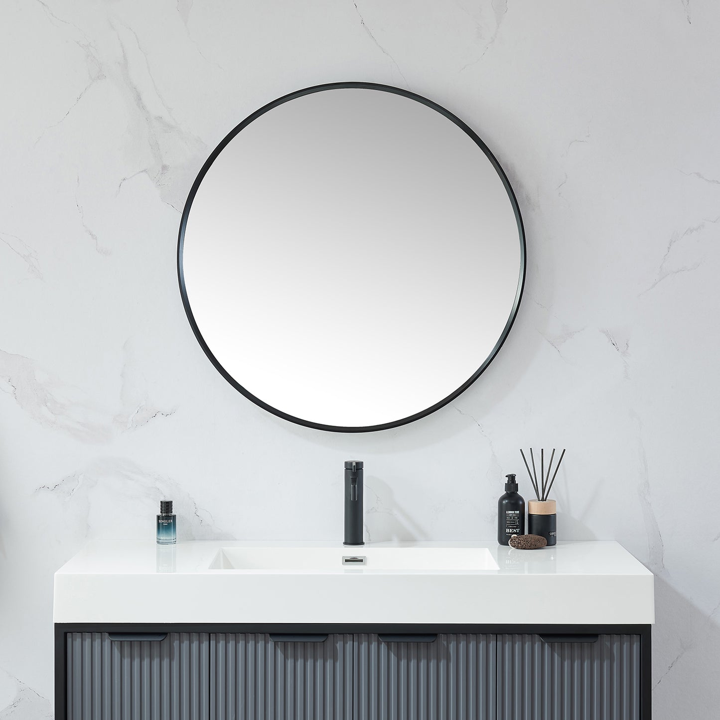 Vinnova, Cascante 32 in. W x 32 in. H Round Metal Wall Mirror in Brushed Black