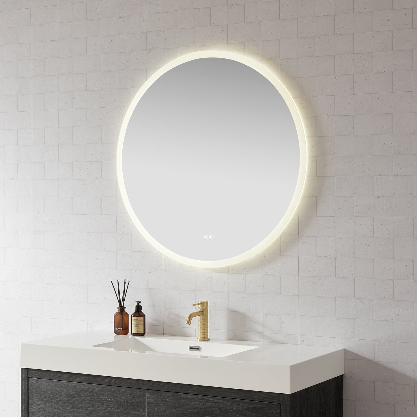 Vinnova, Moscow 36 in. W x 36 in. H circular Aluminum Frameless LED Wall Mount Bathroom Vanity Mirror