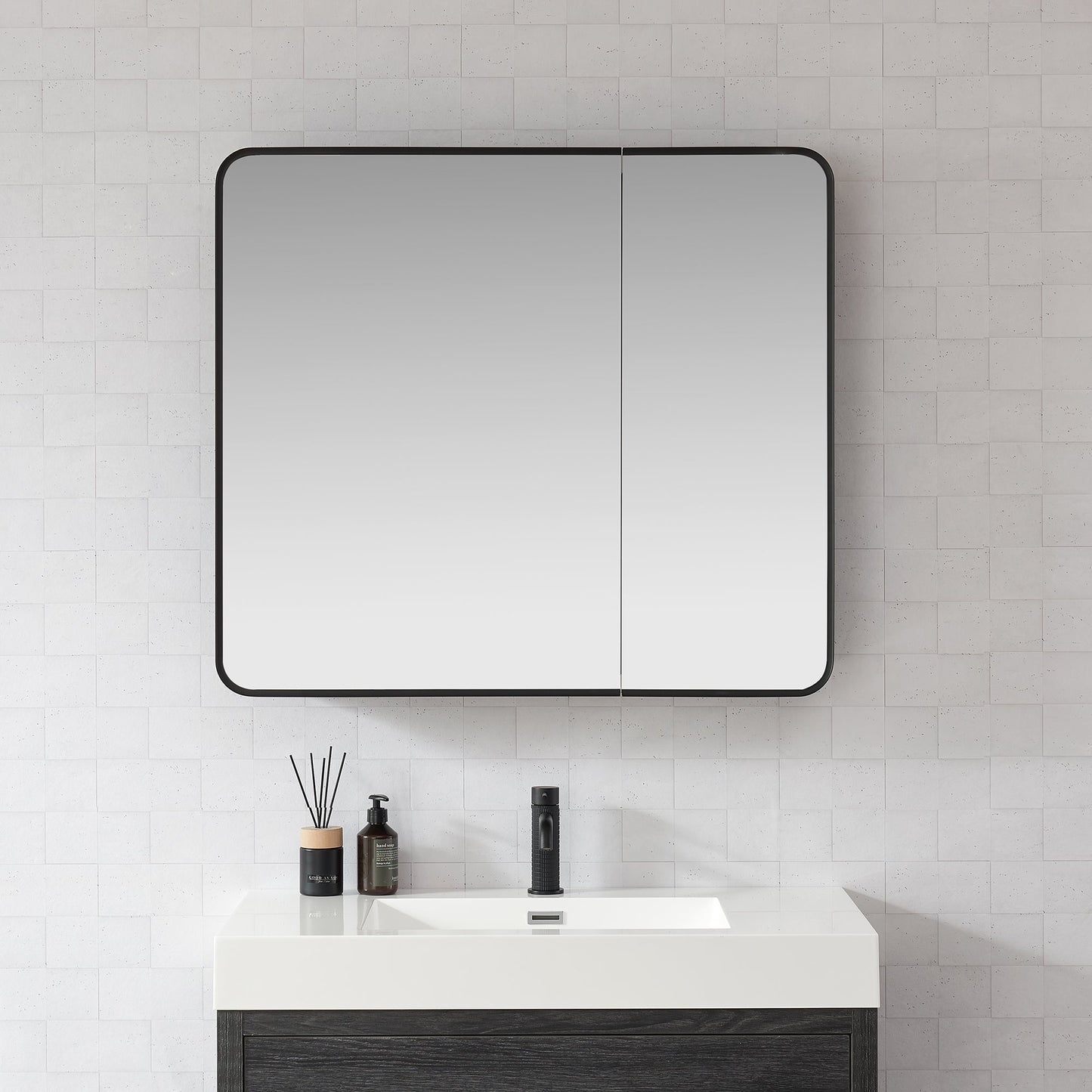 Vinnova, Talayuela 36 in. W x 32 in. H Rectangular Aluminum Framed Medicine Cabinet in Brushed Black