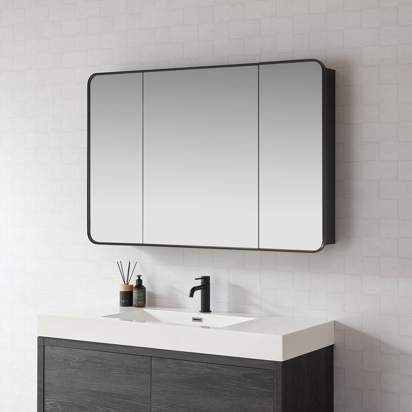 Vinnova, Talayuela 48 in. W x 32 in. H Rectangular Aluminum Framed Medicine Cabinet in Brushed Black