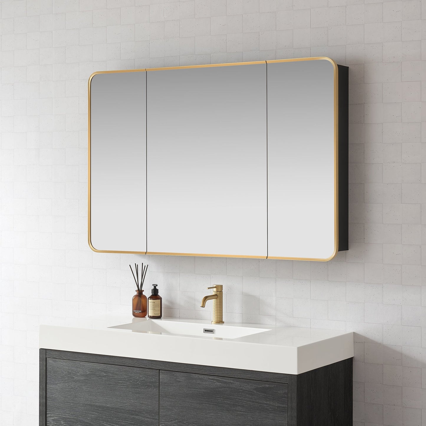 Vinnova Talayuela 48-inch bathroom vanity in Brushed Gold — view 4