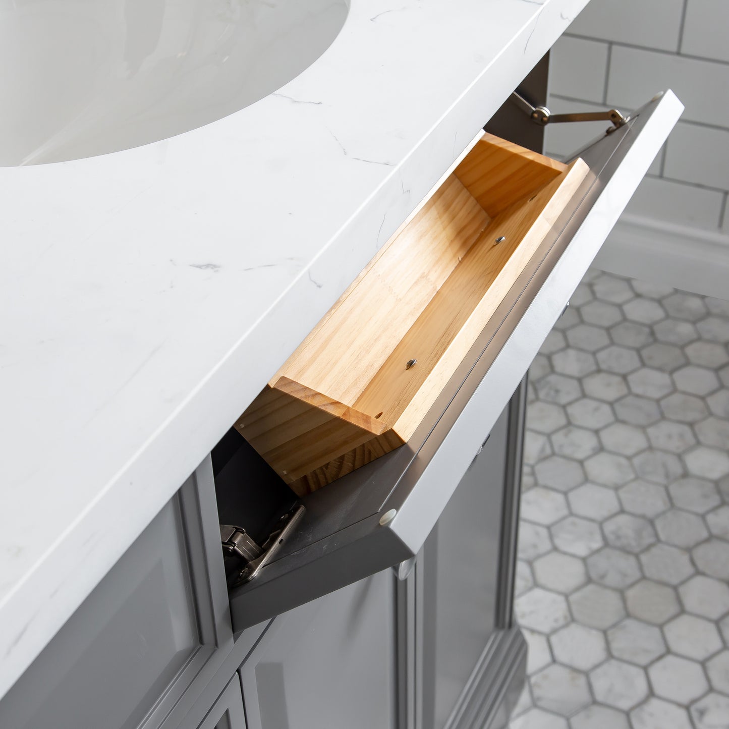 Palace 72 in. W Bath Vanity in Cashmere Grey with Quartz Vanity Top with White Basin | Water Creation