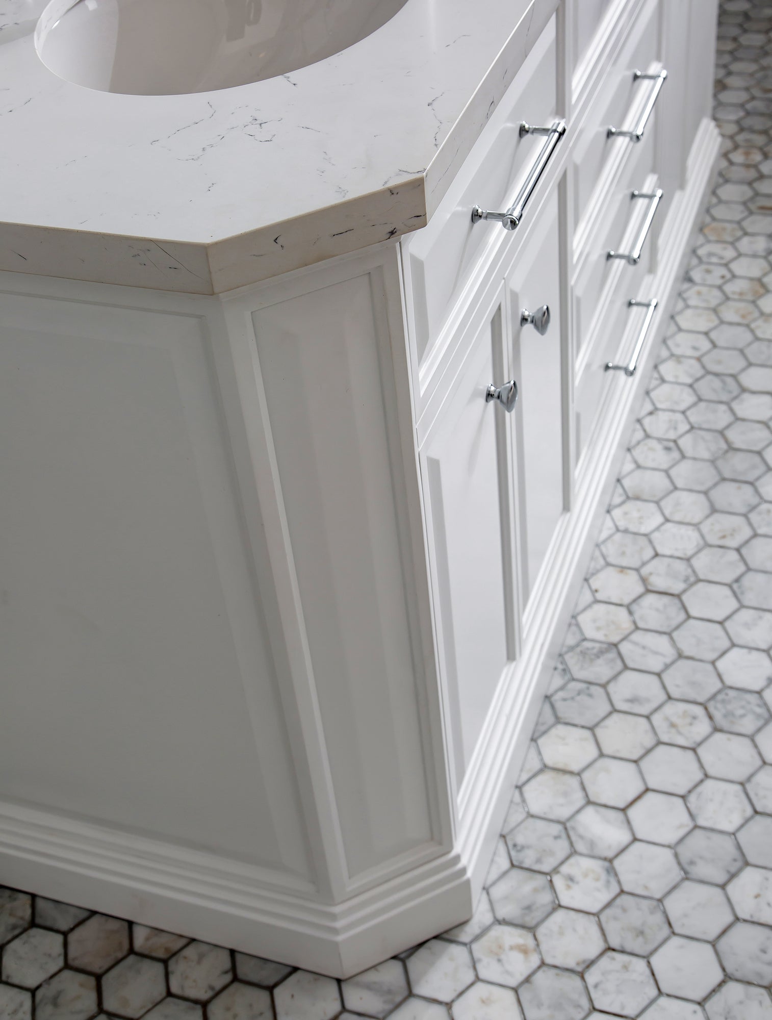 Palace 72 in. W Bath Vanity in Pure White with Quartz Vanity Top with White Basin | Water Creation