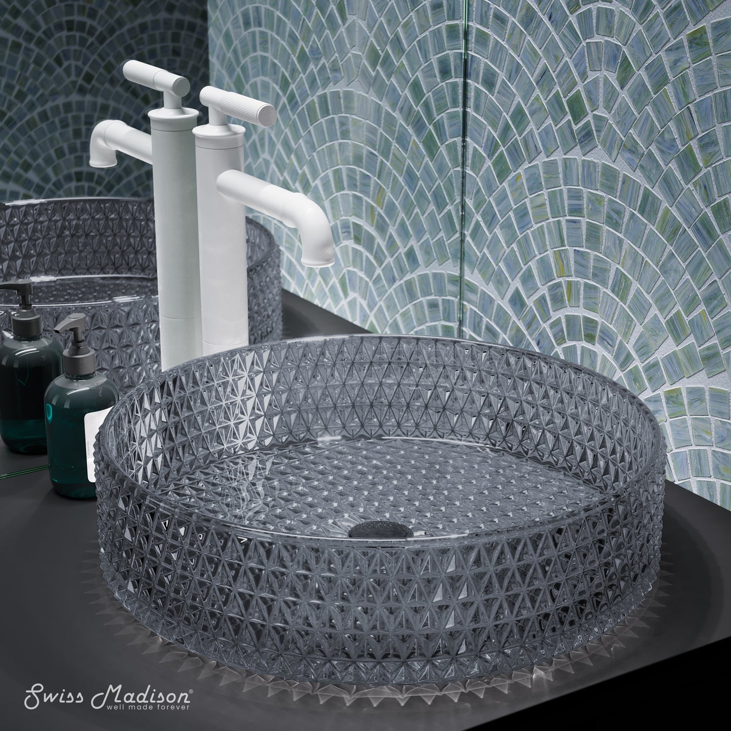 Swiss Madison, Cache 15.75" Round Glass Vessel Sink in Black