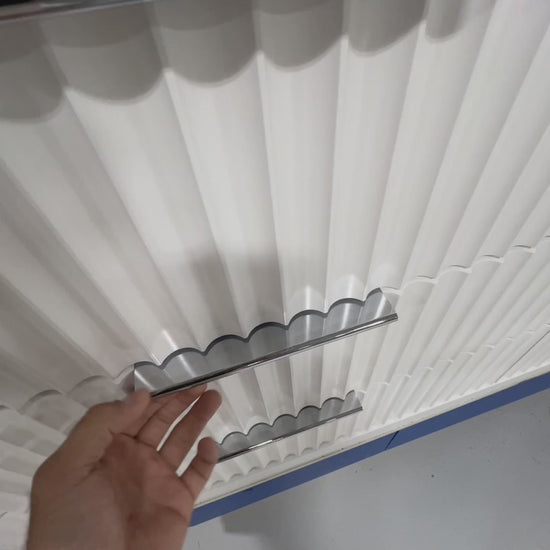 LeCrieú soft-close drawer demonstration